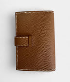 HMBéarn Leather Wallet in Brown Timeless Craftsmanship Warm Classic Hue