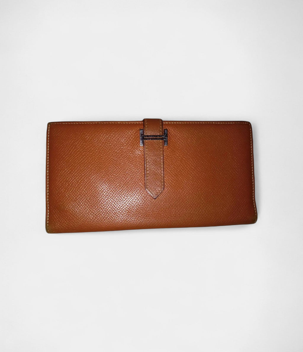 HMBéarn Leather Wallet in Brown Timeless Craftsmanship with Signature Style