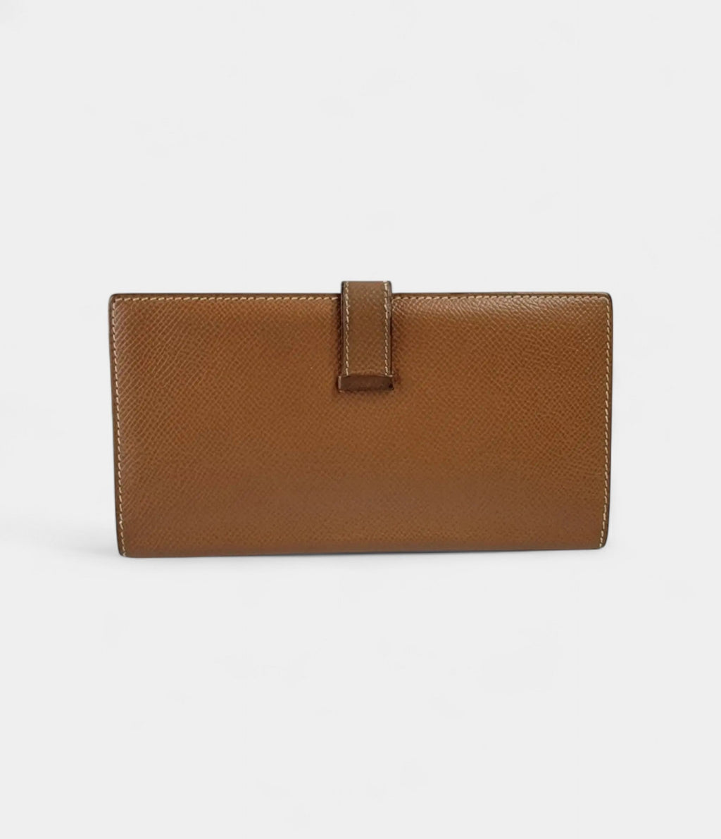 HMBéarn Leather Wallet in Brown Understated Luxury Classic Tone