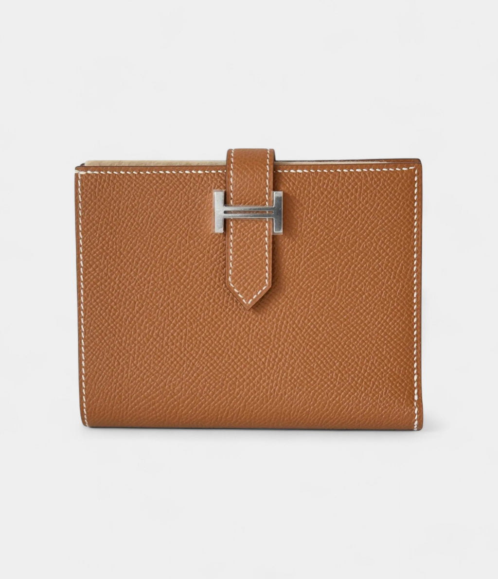 HMBéarn Leather Wallet in Brown Understated Luxury Timeless Tone