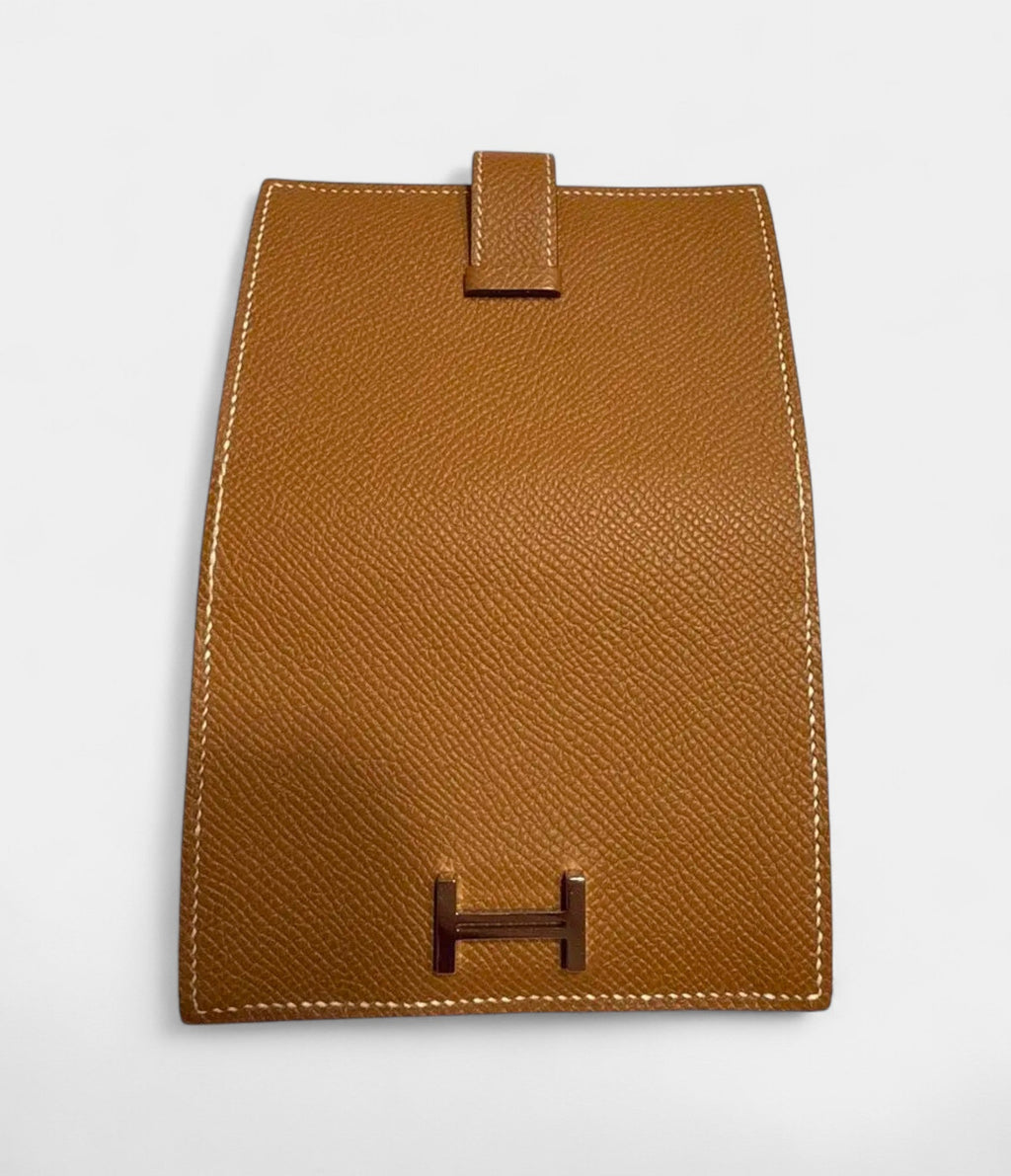 HMBéarn Leather Wallet in Gold Iconic Warmth Timeless Silhouette