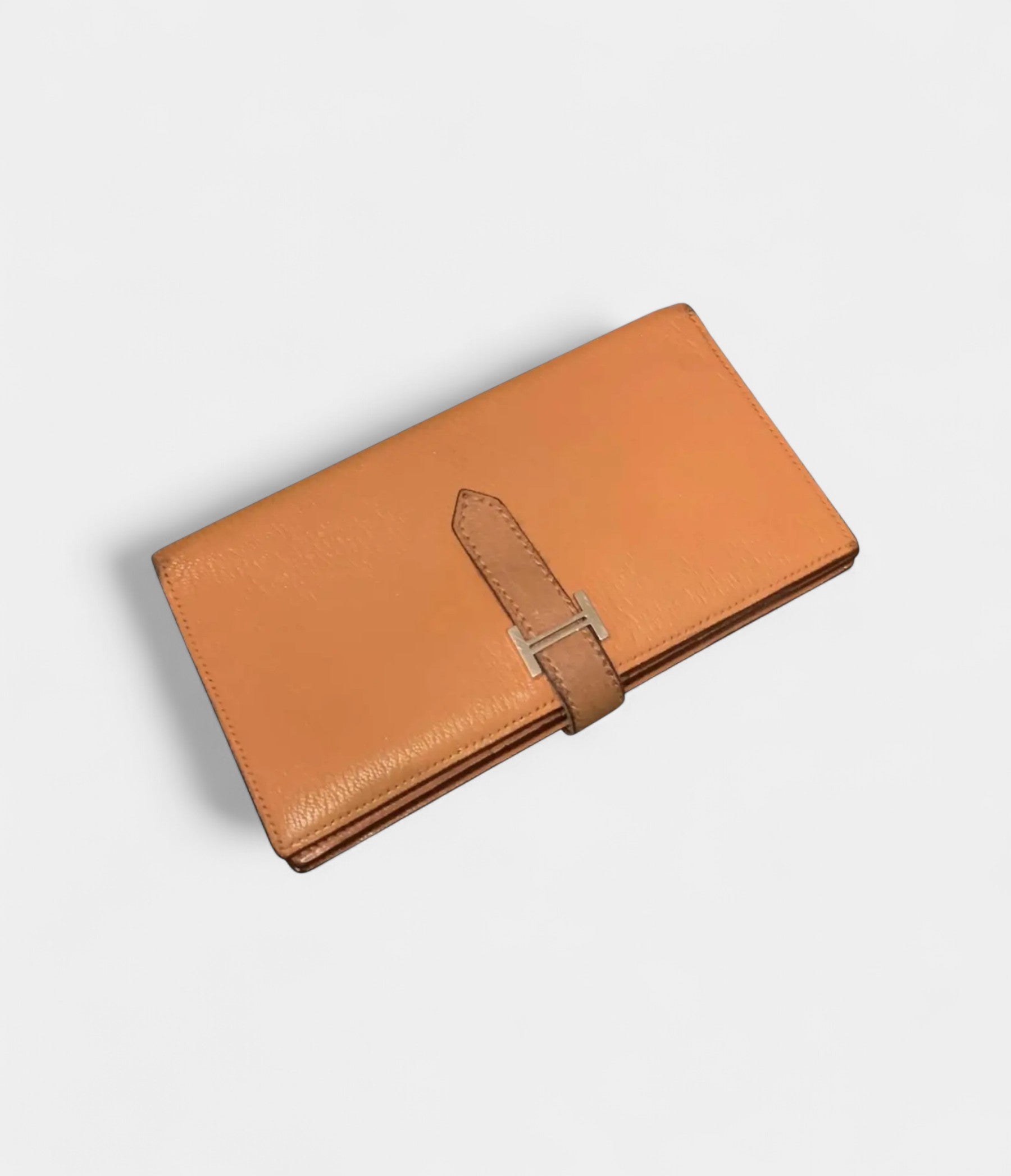 HMBéarn Leather Wallet in Orange Iconic Color Meets Timeless Design