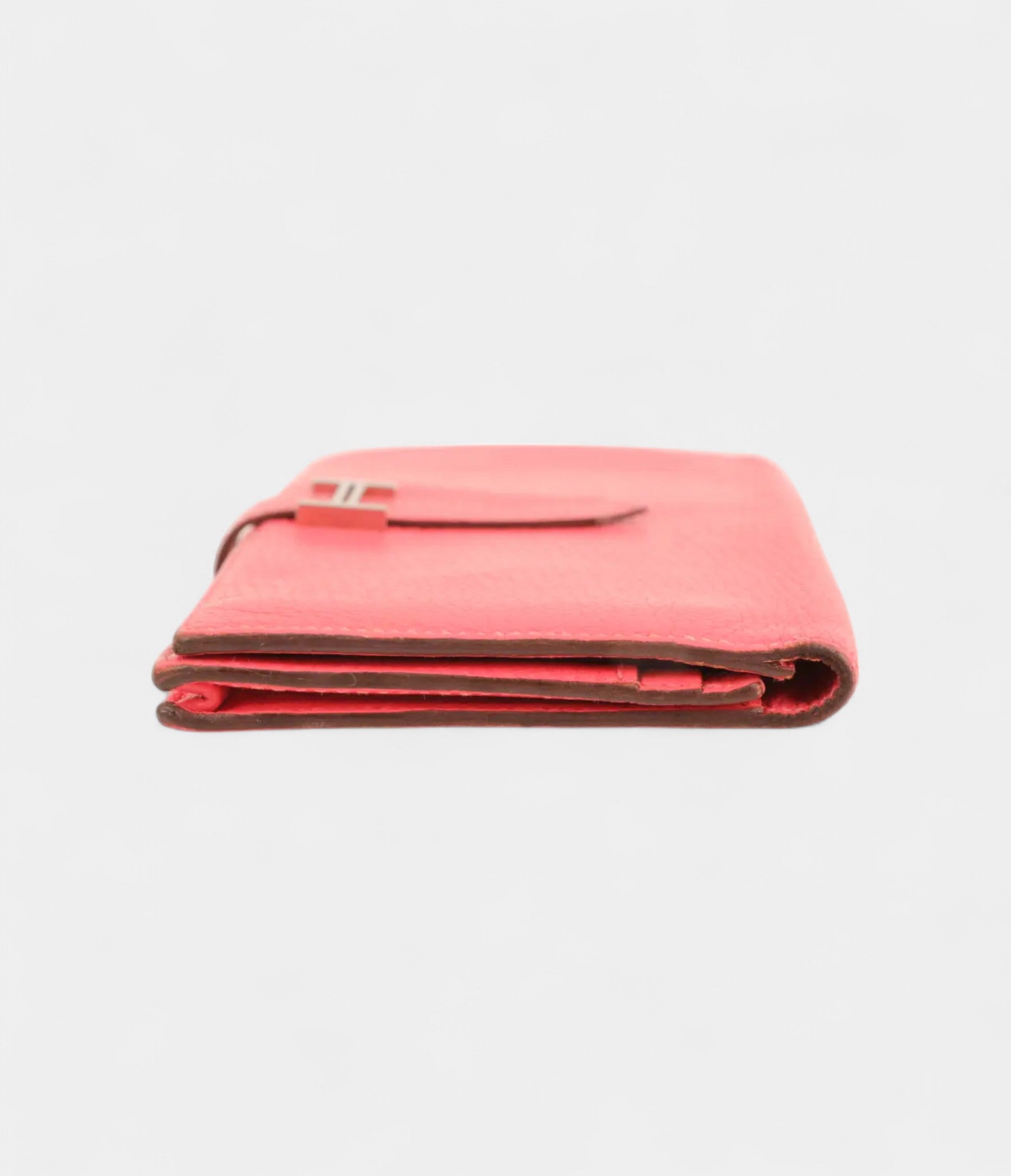 HMBéarn Leather Wallet in Pink Feminine Elegance Signature Silhouette