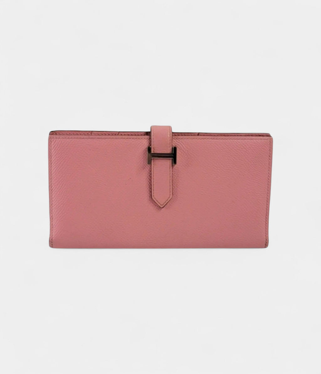 HMBéarn Leather Wallet in Pink Feminine Sophistication Signature Design