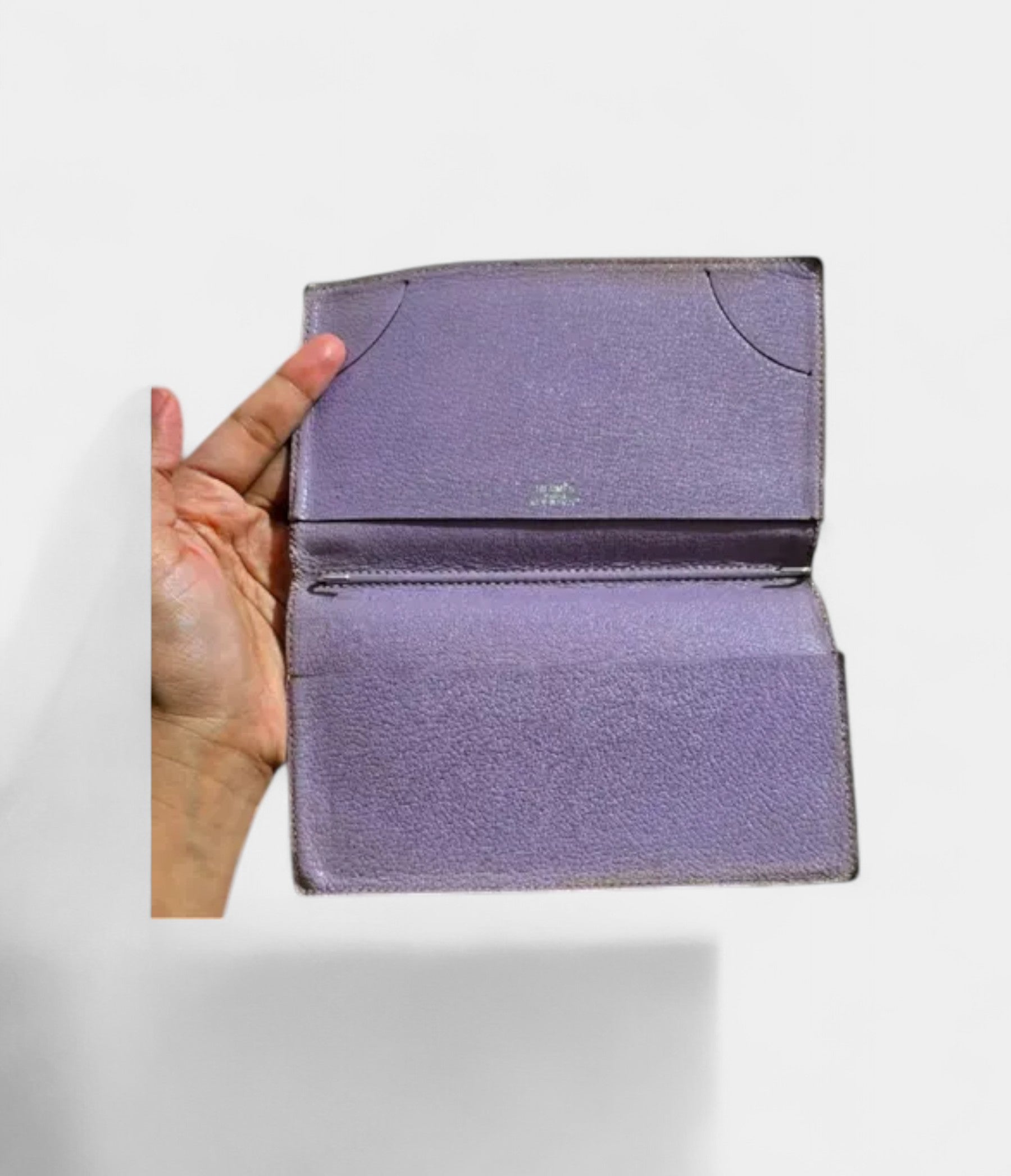 HMBéarn Leather Wallet in Purple Bold Elegance Signature Silhouette