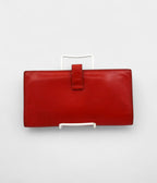 HMBéarn Leather Wallet in Red Bold Elegance Classic Silhouette