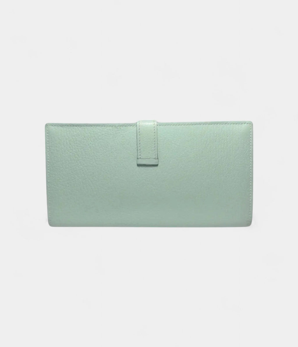 HMBéarn Leather Wallet in Turquoise Fresh Elegance Signature Design