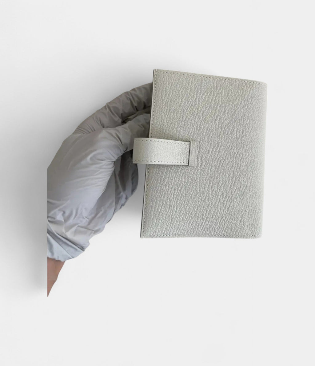 HMBéarn Leather Wallet in White Minimalist Luxury Timeless Silhouette
