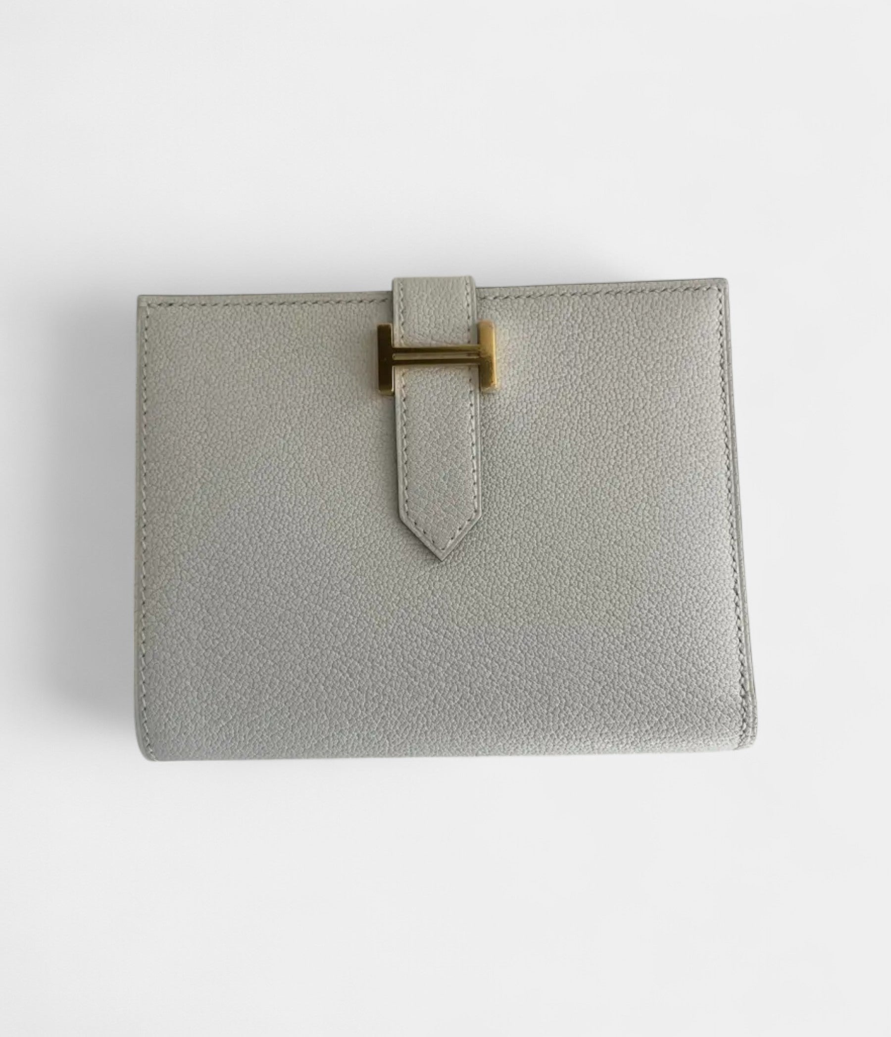 HMBéarn Leather Wallet in White Minimalist Luxury Timeless Silhouette
