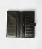HMBéarn Linen and Leather Wallet in Black Textured Elegance with a Modern Edge