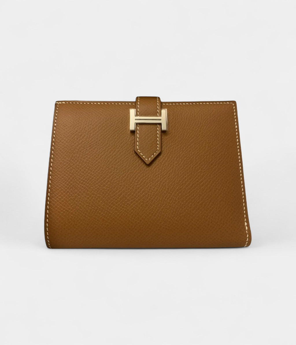 HMBéarn Wallet in Brown Leather A Timeless Classic