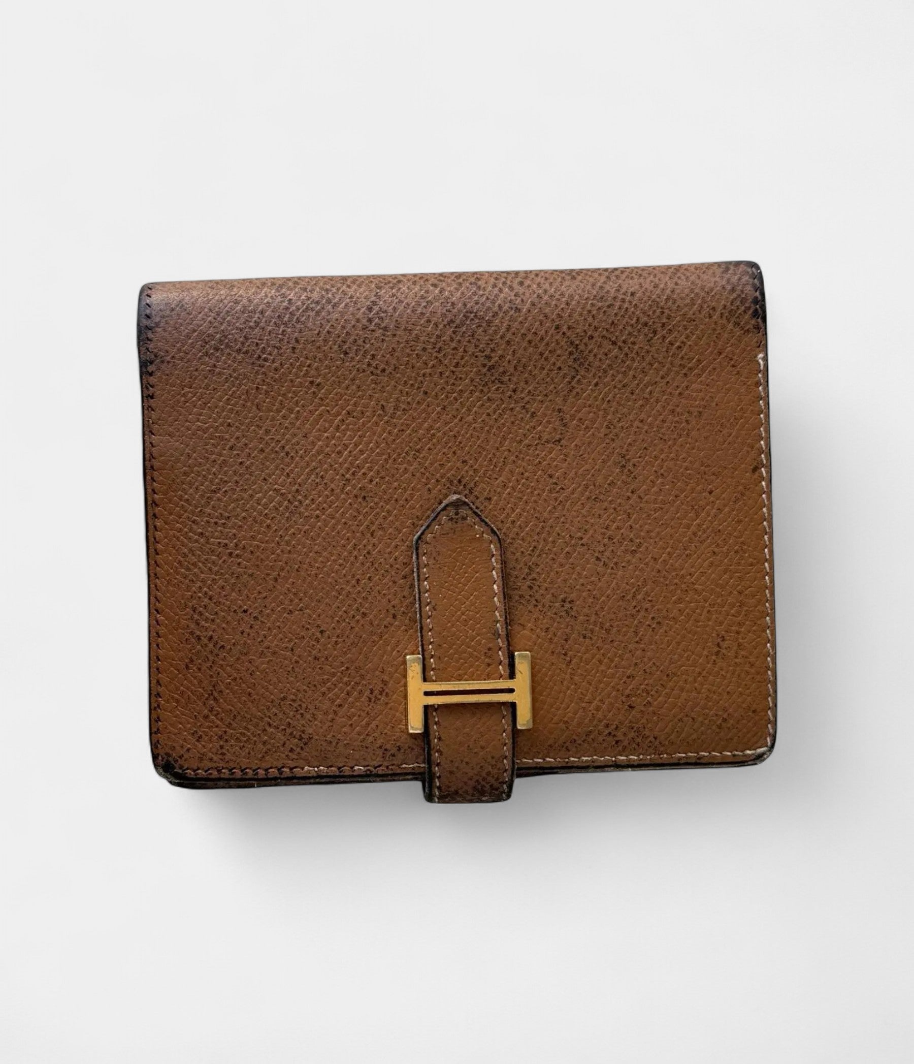 HMBéarn Wallet in Brown Leather Timeless Elegance Design