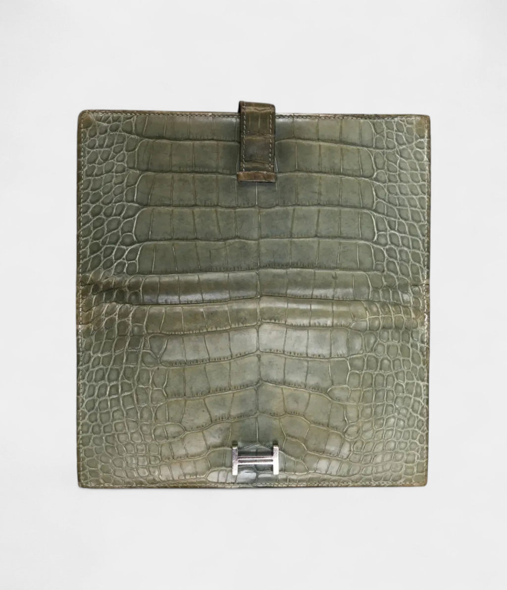 HMBéarn Wallet in Green Alligator Leather