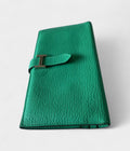 HMBéarn Wallet in Green Leather Timeless Elegance