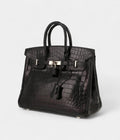 HM BK 25 Cm Handbag In Black Niloticus Crocodile