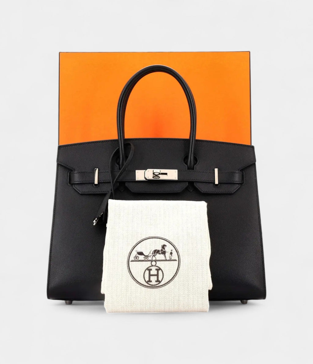 HM BK 30 A Symbol of Timeless Elegance