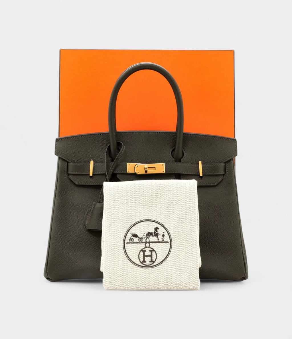HM BK 30 A Testament to Timeless Elegance