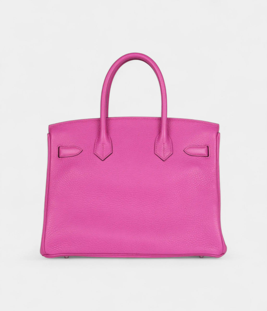 HM BK 30 Leather Handbag A Timeless Classic of Luxury