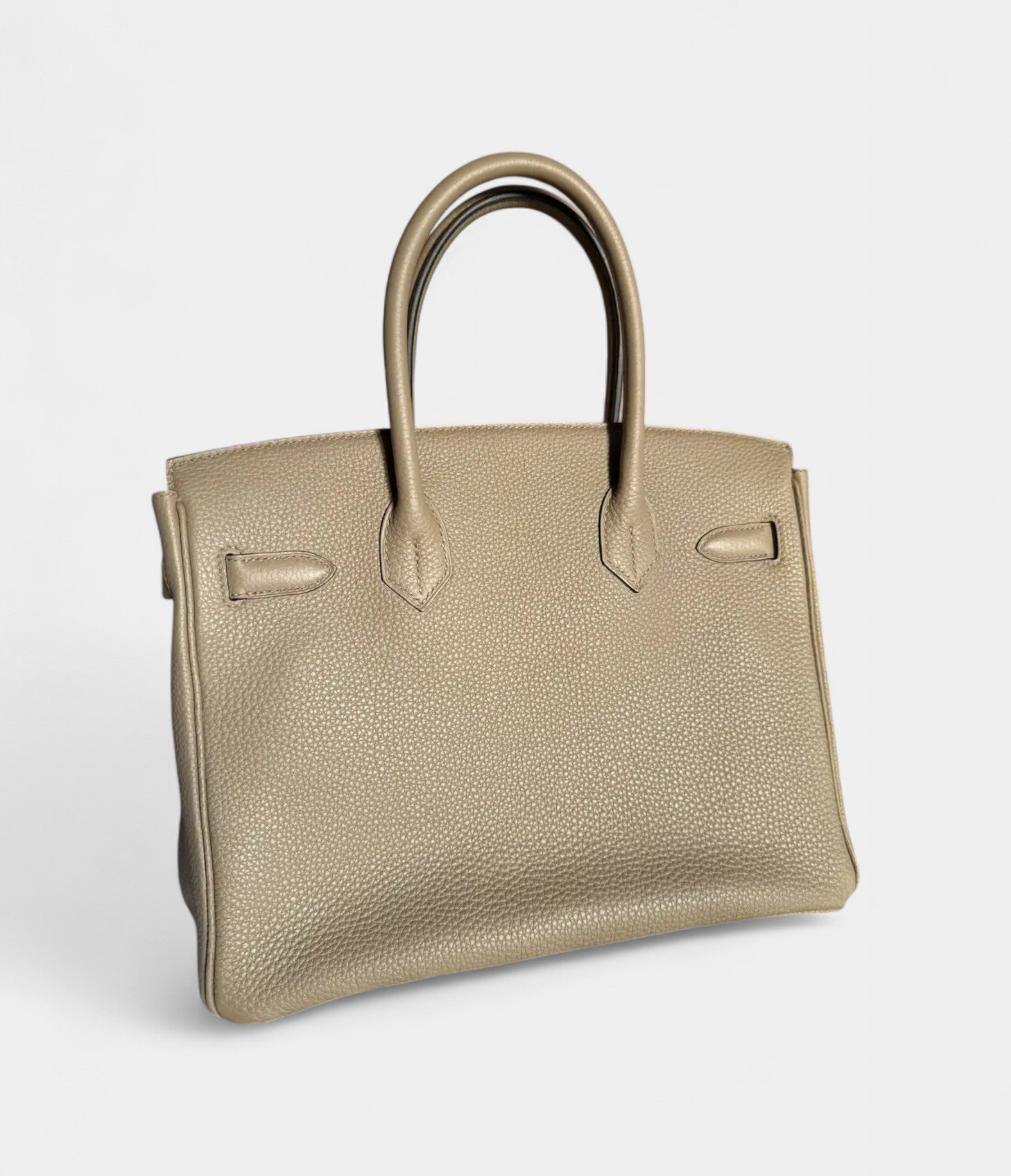 HM BK 30 Leather Handbag The Trapezoidal Shape