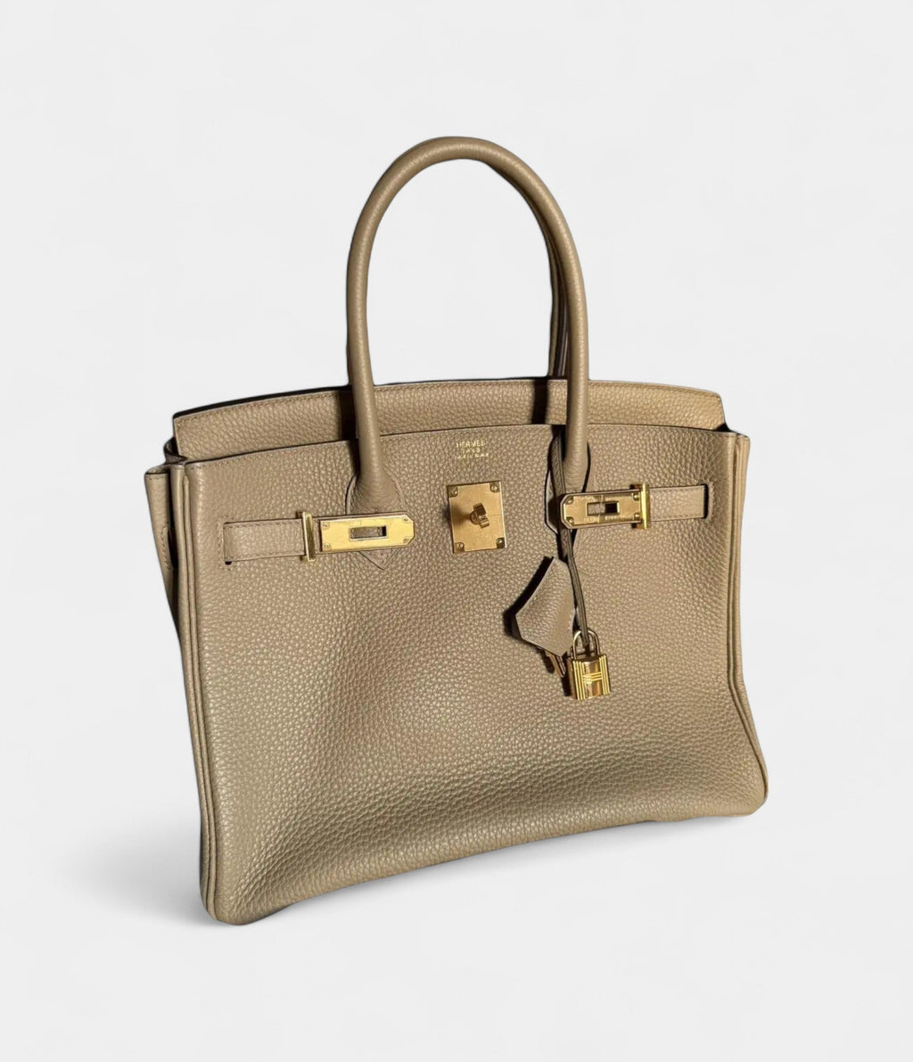 HM BK 30 Leather Handbag The Trapezoidal Shape