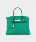 HM BK 30 Leather Handbag Timeless Elegance in Every Stitch
