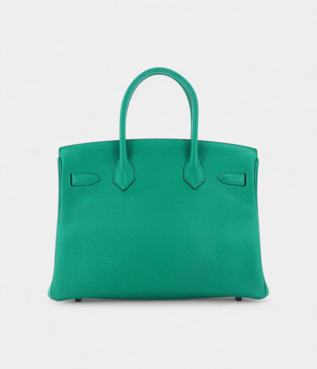 HM BK 30 Leather Handbag Timeless Elegance in Every Stitch