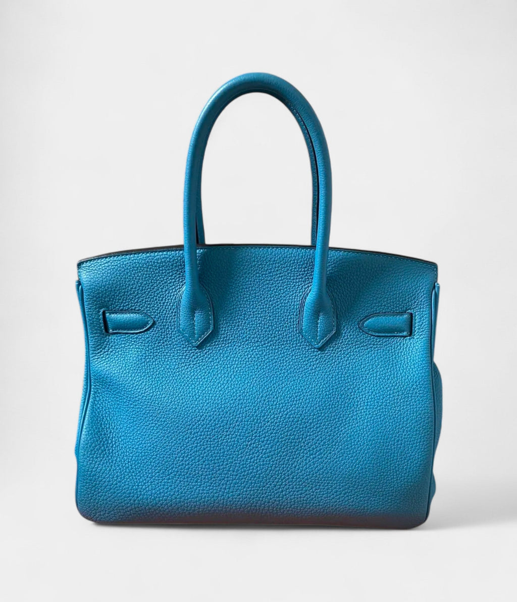 HM BK 30 Leather Handbag Timeless Elegance in a Classic