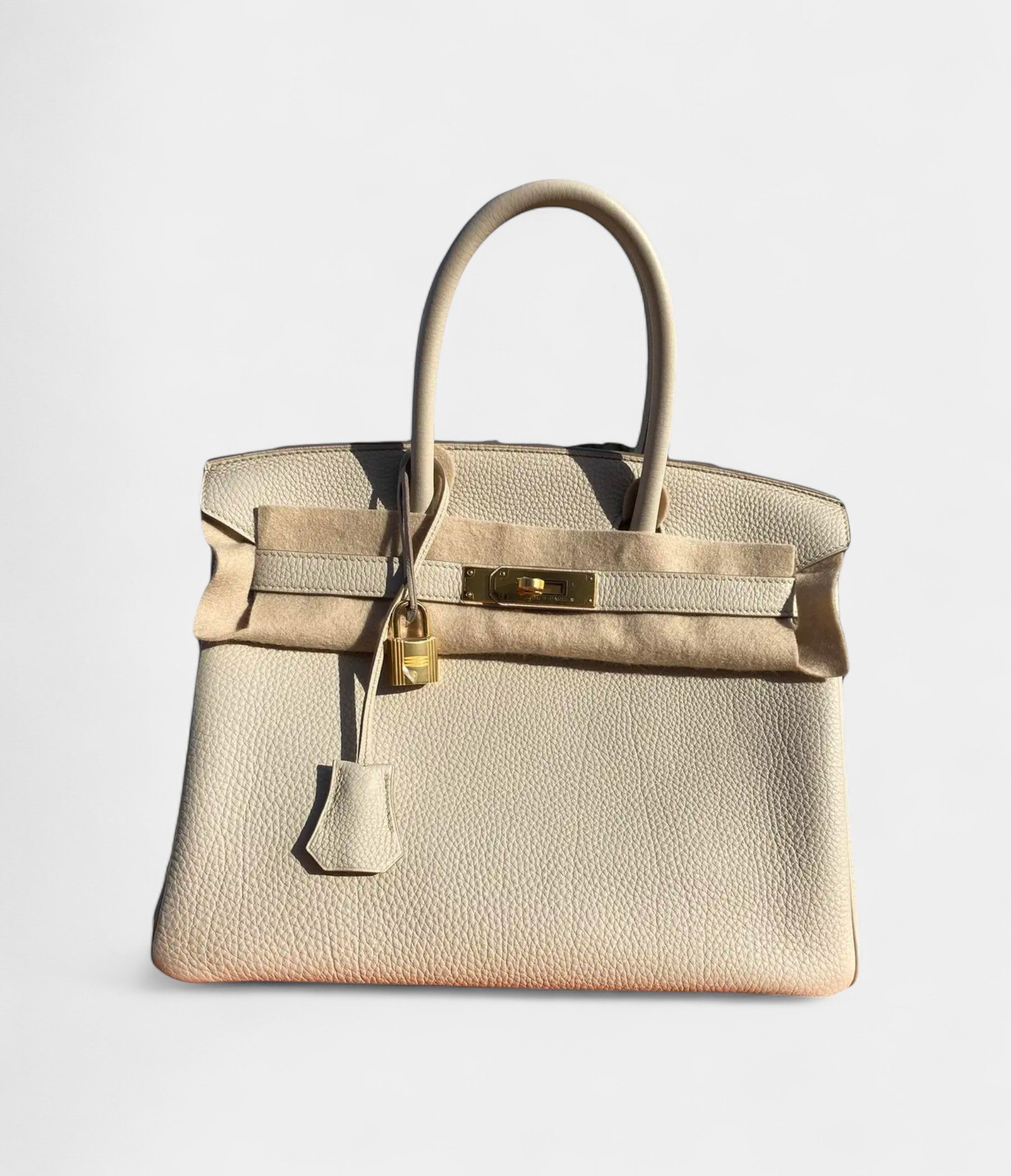 HM BK 30 Leather Handbag Timeless Icon of Luxury Remains a Coveted