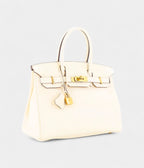 HM BK 30 Leather Tote The of Luxury and Craftsmanship