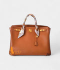 HM BK 40 Gold Epsom Gold Hardware
