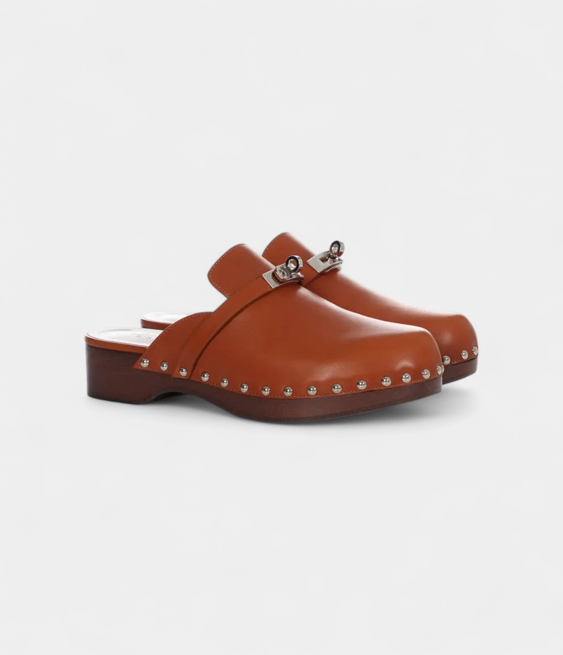 HMCarlotta Leather Mules & Clogs – Effortless Elegance