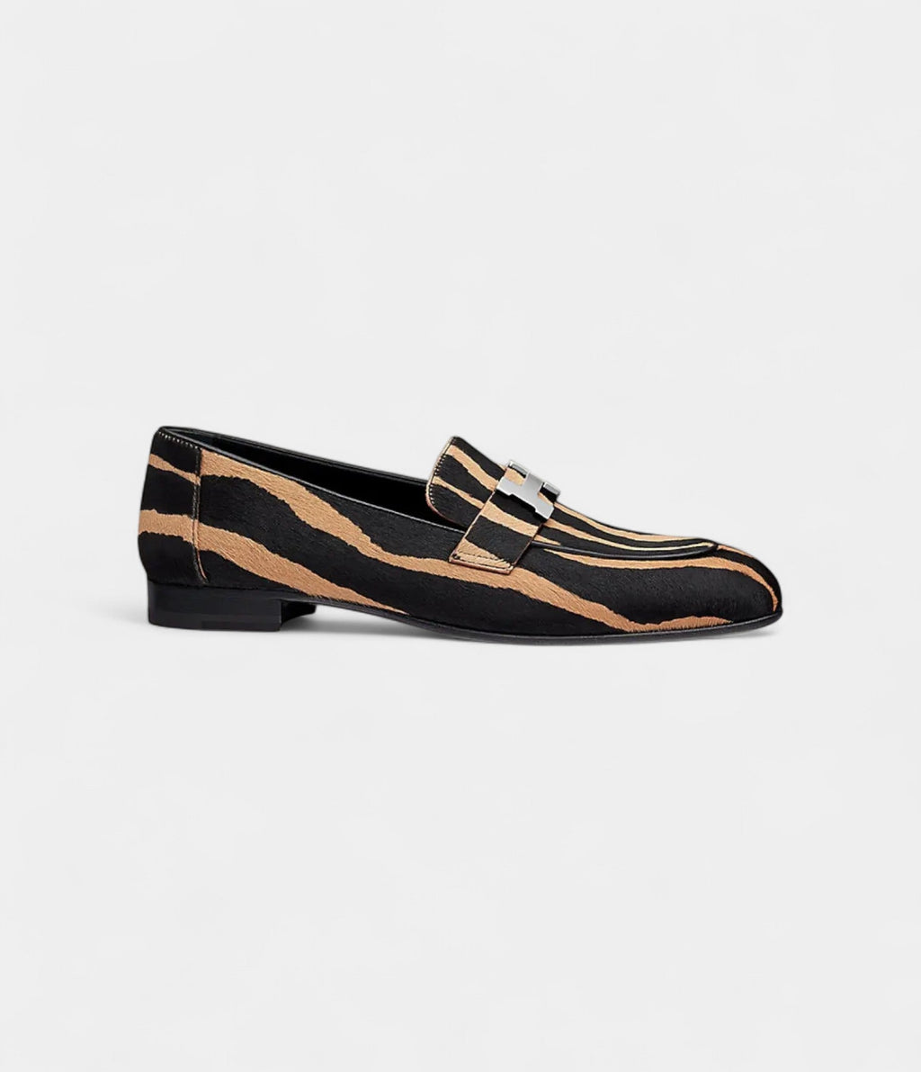 HMCarlotta Leather Mules & Clogs – Effortless Elegance