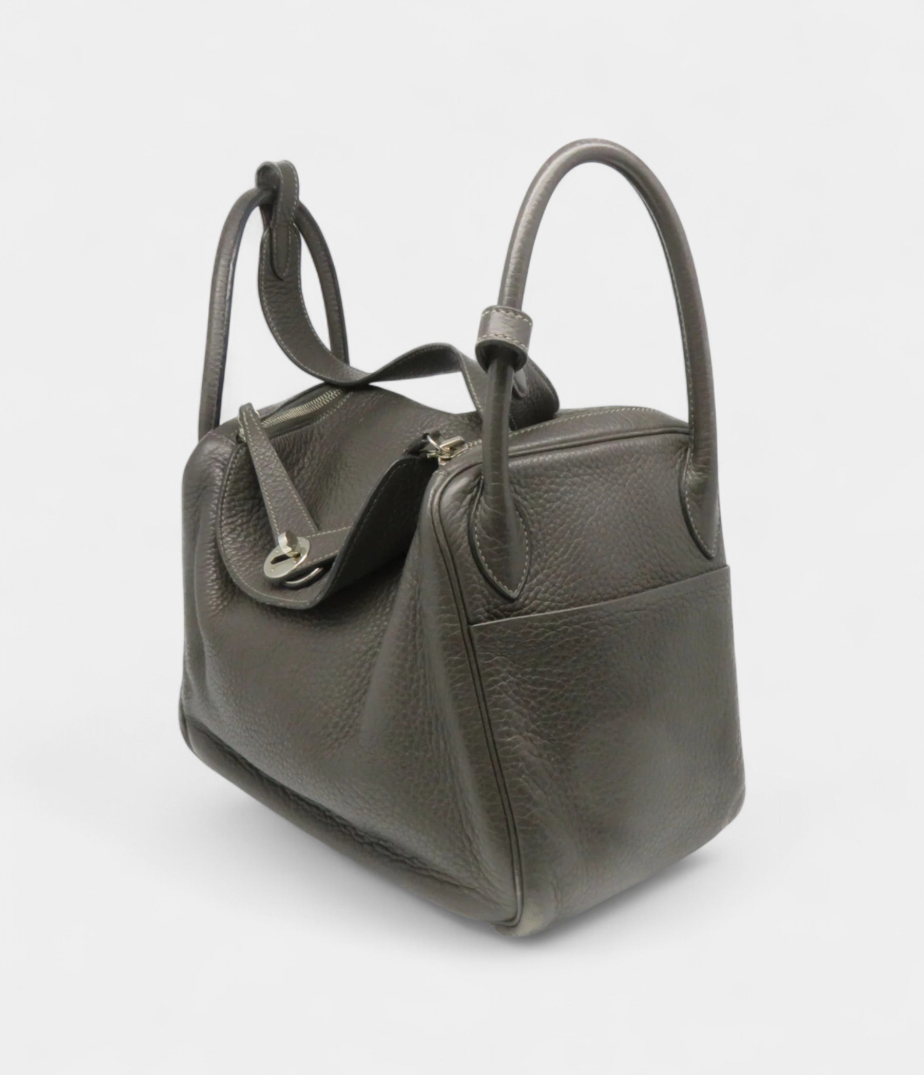 Hermes Clemence Leather Lindy 30 Shoulder Bag Silver Buckle Shoulder Bag