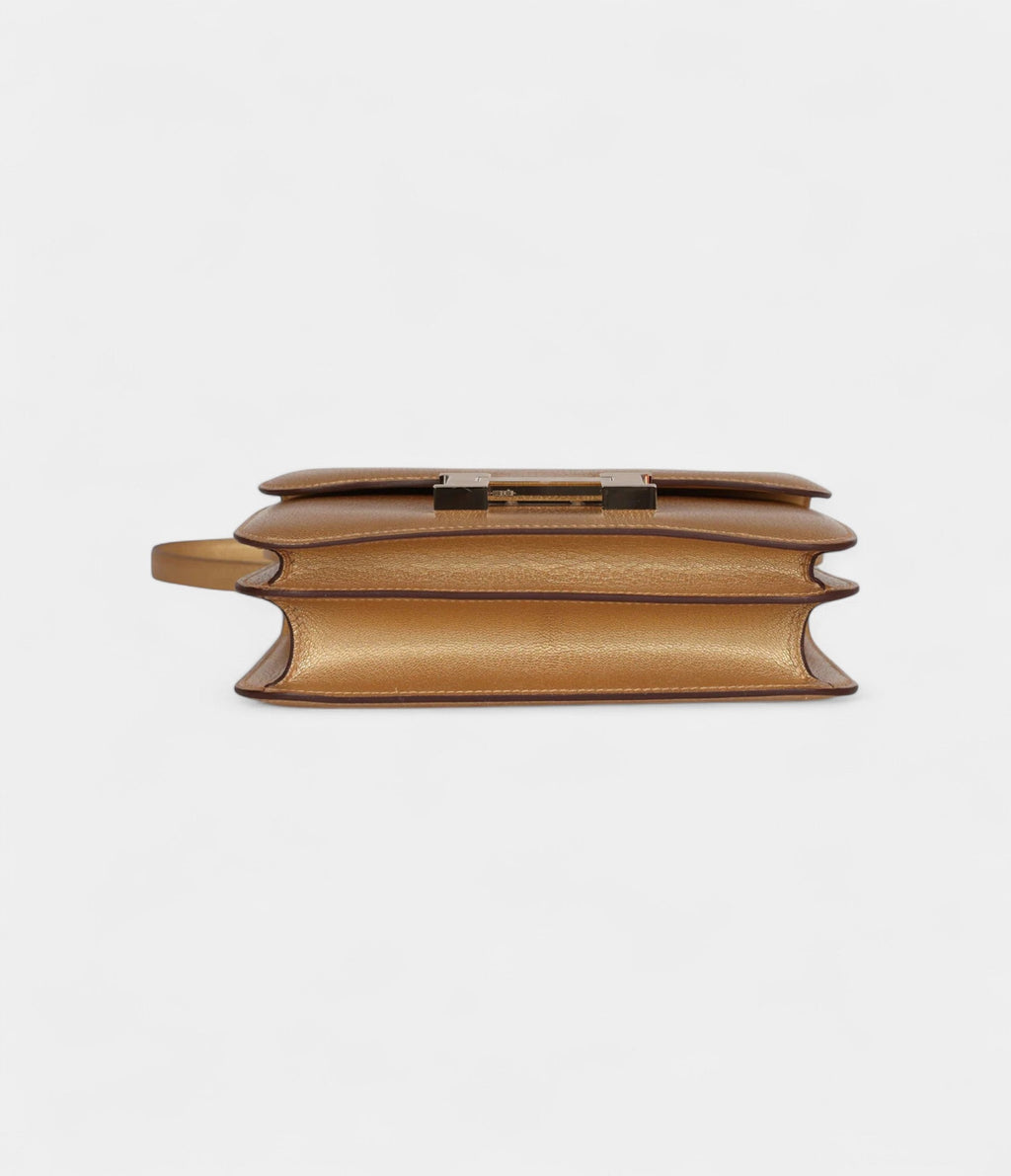HMConstance 18 Dore Chevre Chamkilight Permabrass Hardware