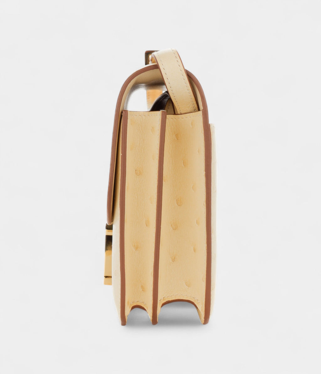 HMConstance 18 Vanille Ostrich Gold Hardware