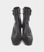 HMDecouverte Boots Understated Refinement Effortless Versatility