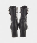 HMDecouverte Boots Understated Refinement Effortless Versatility