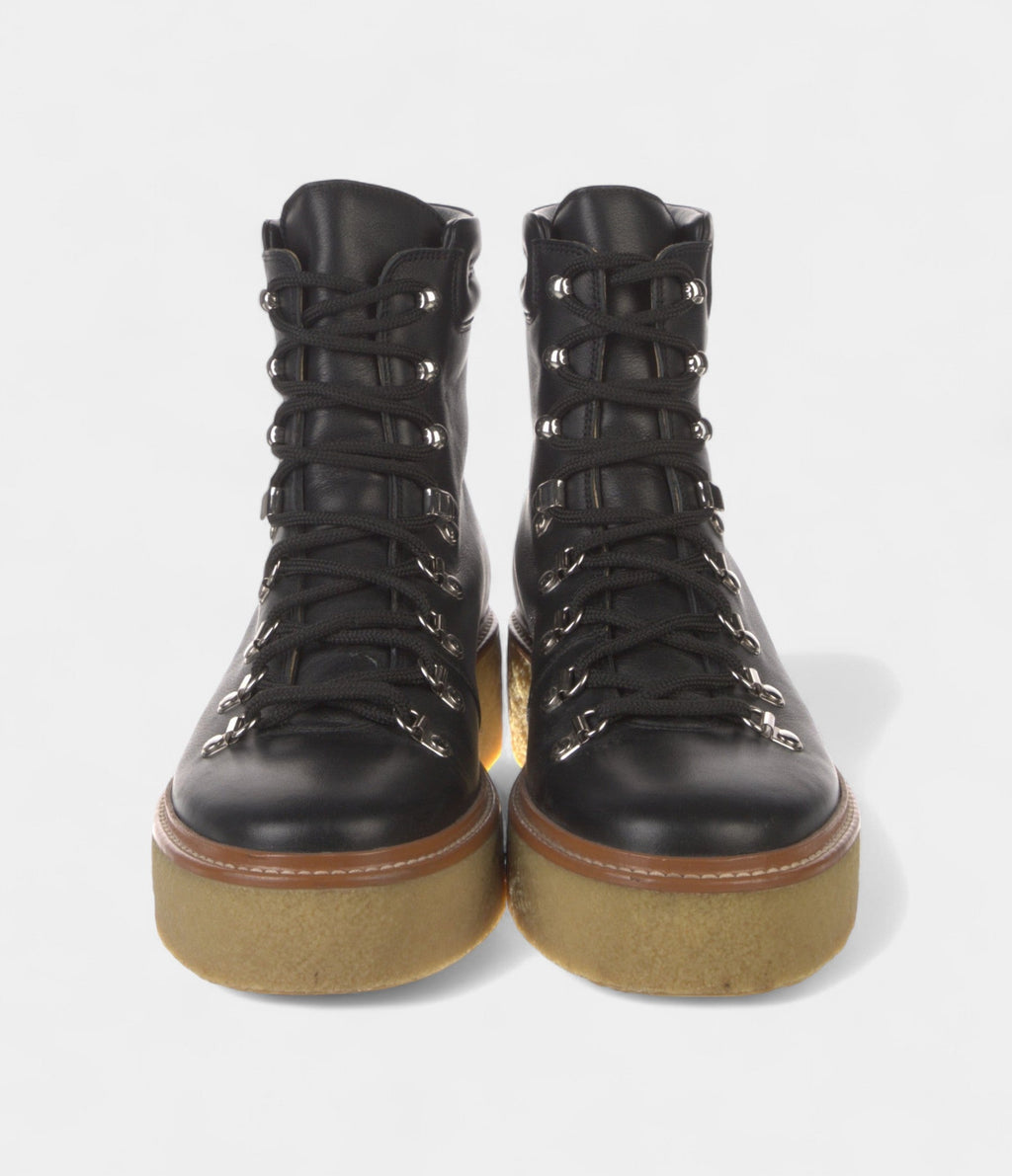 HMDiscovery Leather Lace Up Boots Rugged Sophistication Meets Timeless Craftsmanship