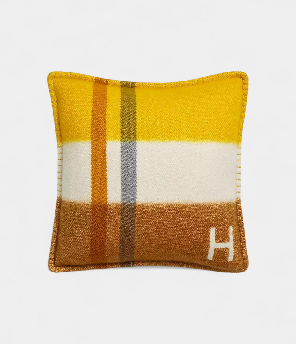 HMDye Sangle Pillow A Masterpiece of Handcrafted Luxury