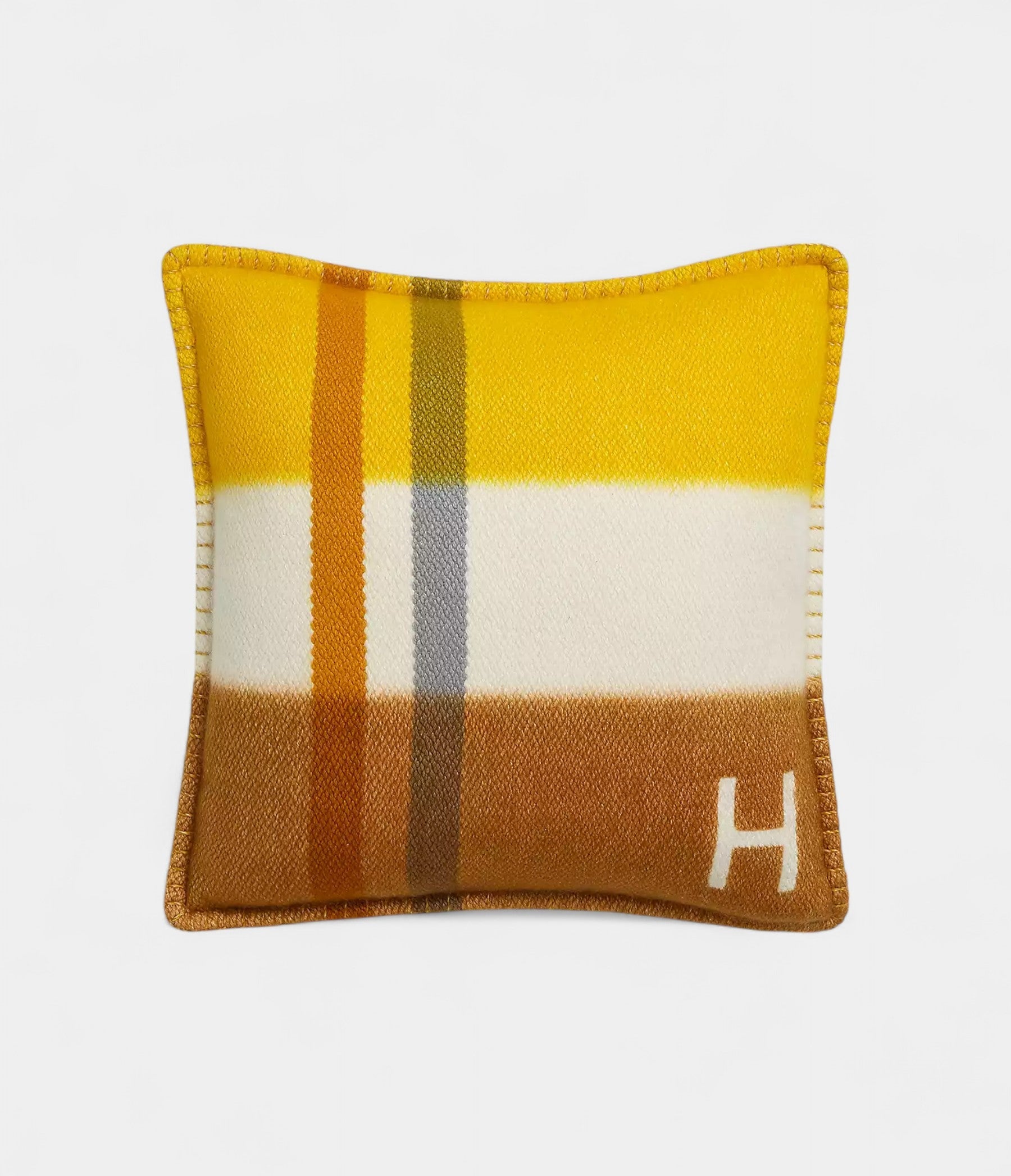 HMDye Sangle Pillow A Masterpiece of Handcrafted Luxury