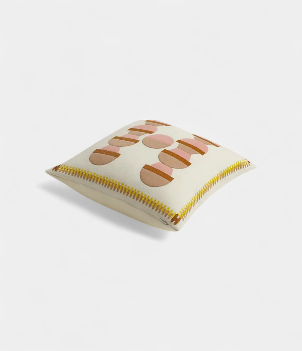 HMEn Équilibre Decorative Pillow
