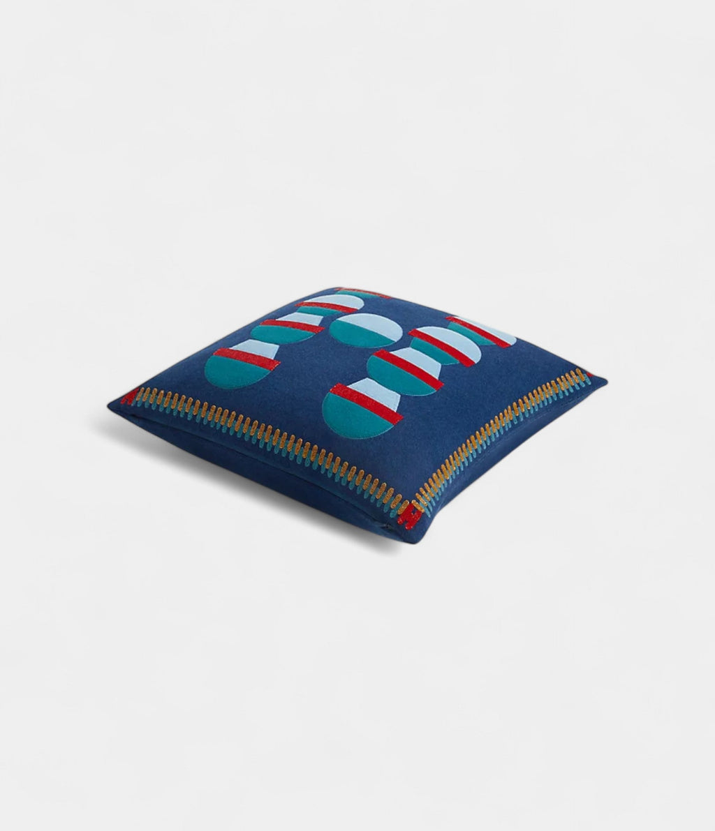 HMEn Équilibre Decorative Pillow