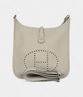 HMEvelyne Beton Clemence Palladium Hardware