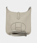HMEvelyne III PM Beton Clemence Palladium Hardware