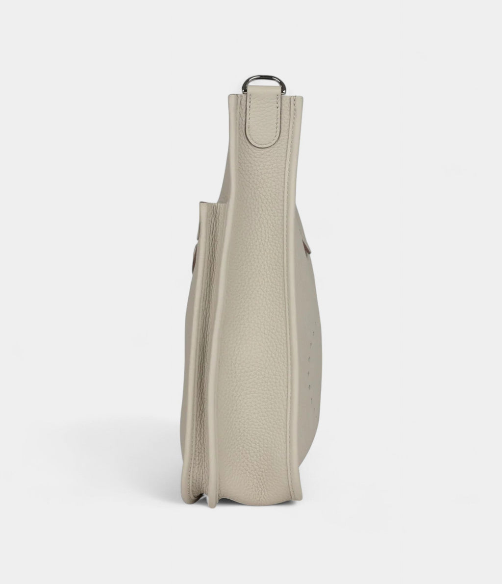HMEvelyne III PM Beton Clemence Palladium Hardware