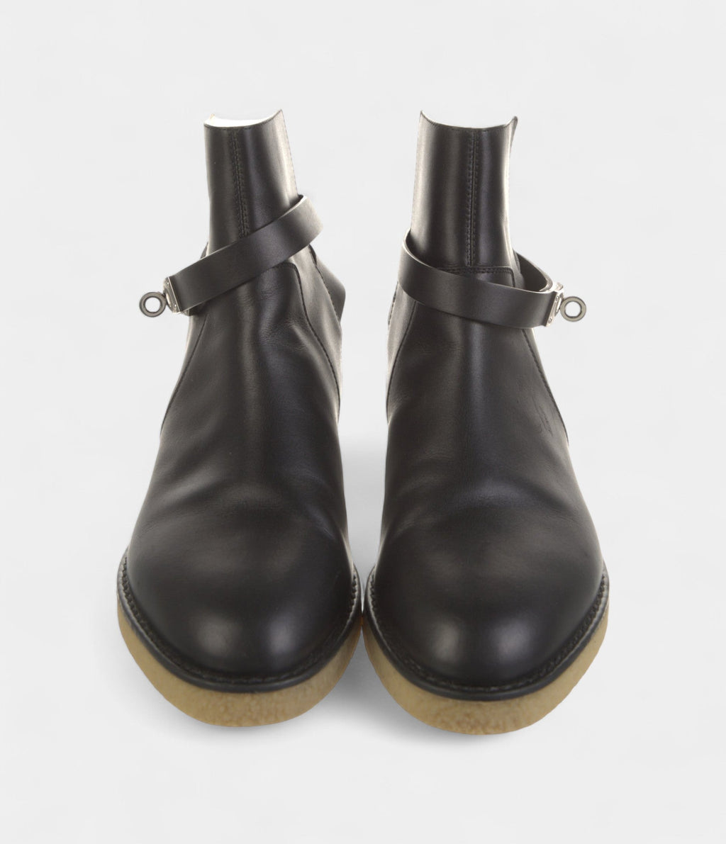 HMFollow Leather Chelsea Boots Effortless Style Modern Versatility