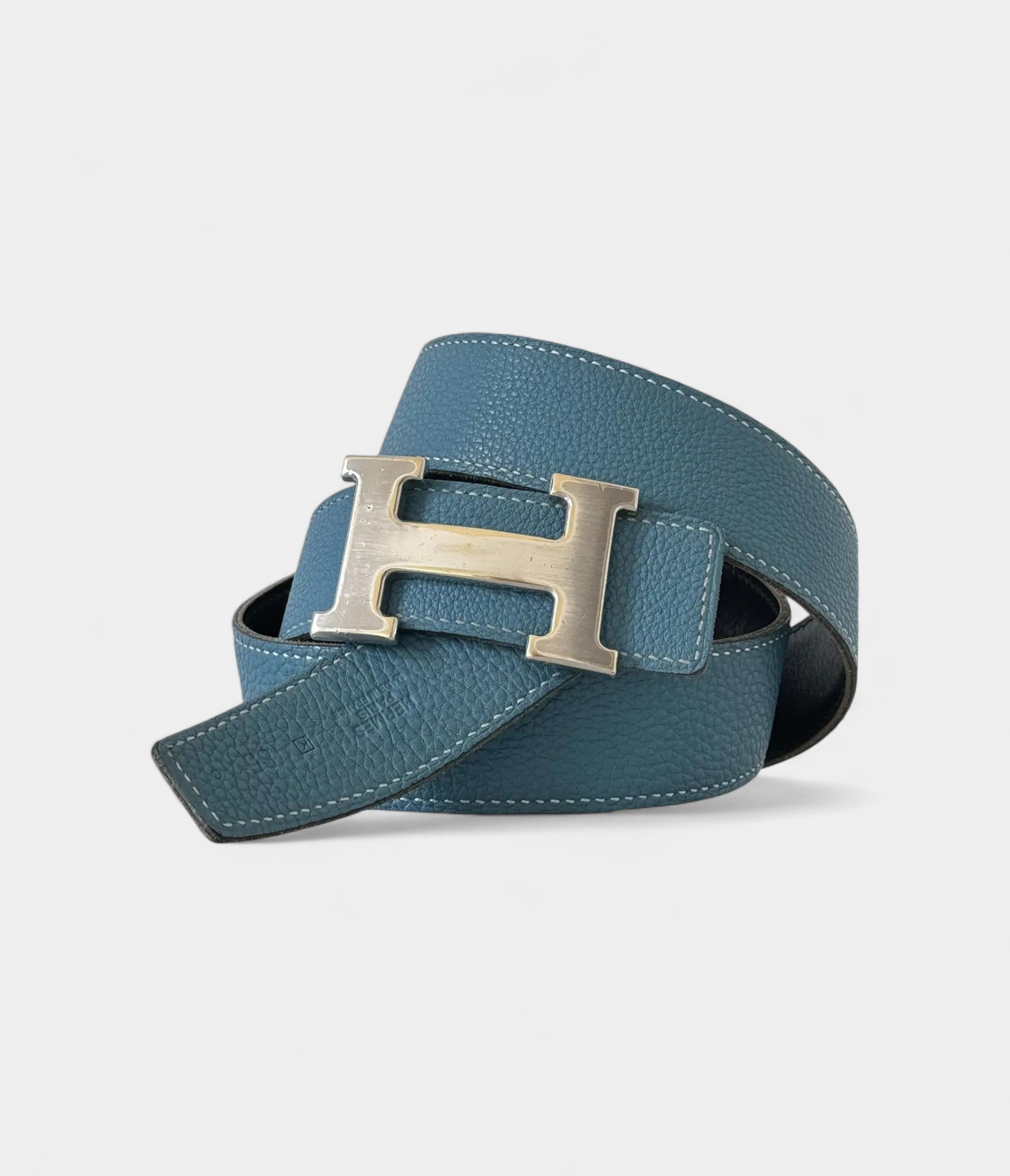 HMH Leather Belt Bold Identity, Timeless Elegance