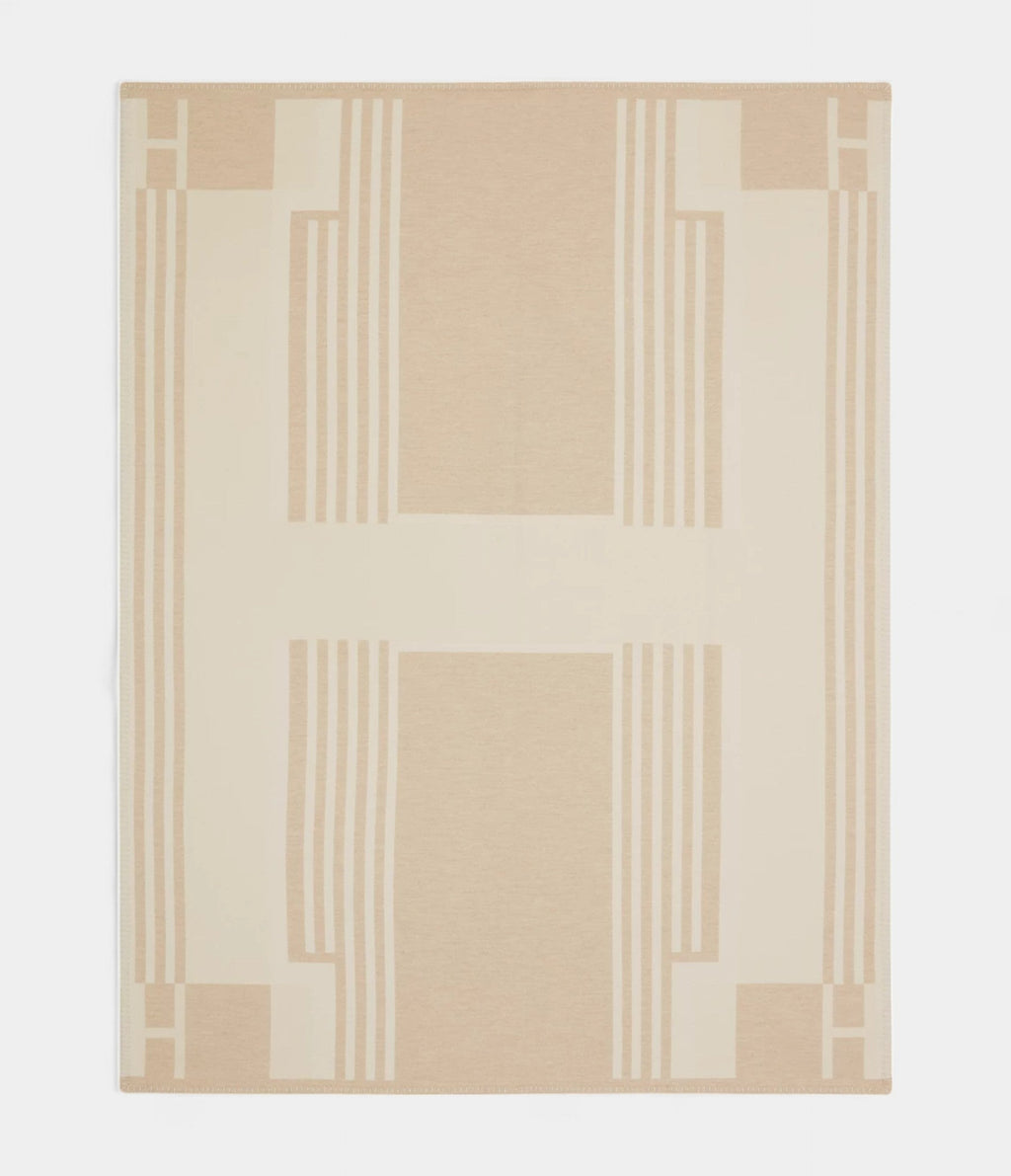 HMIthaque Blanket A Refined Statement of Modern Elegance