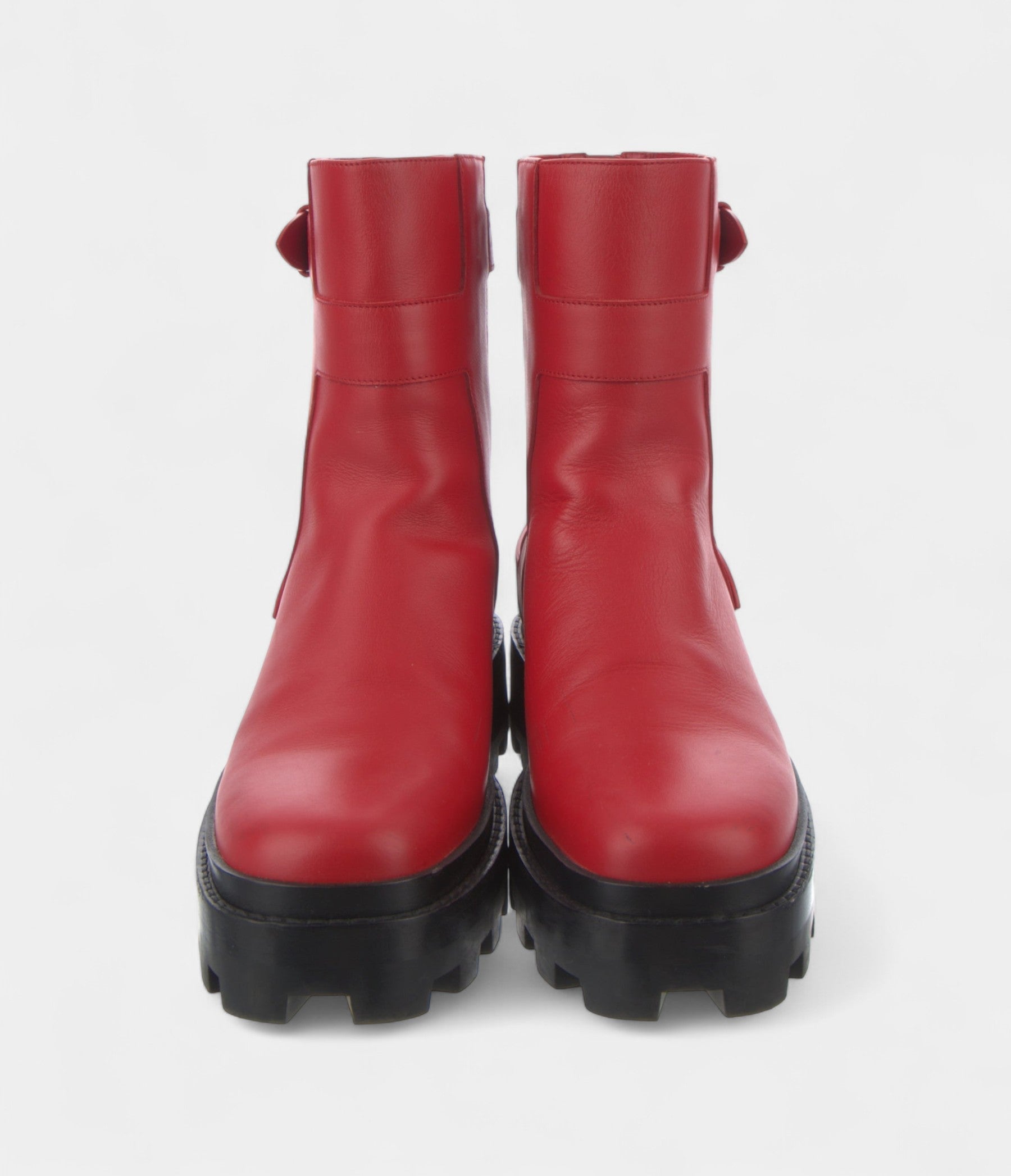 HMJaimy Moto Boots Bold Elegance in Motion