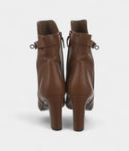 HMJoue  Leather Boots A Blend of Playful Elegance and Sophisticated Craftsmanship